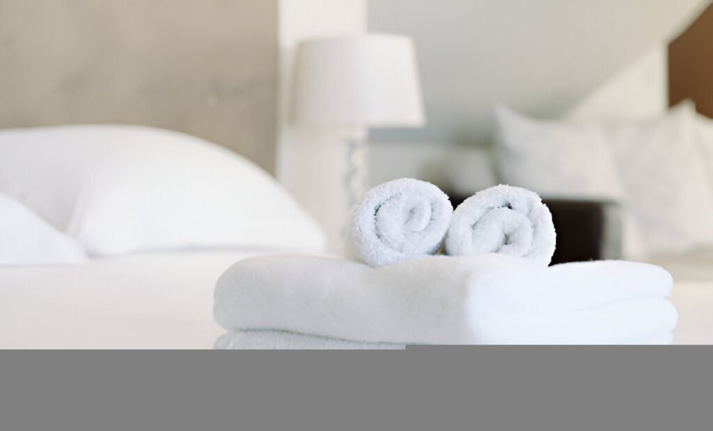 How to Choose Cost-Effective Hotel Bedding Sets? A Procurement Manager’s Essential Guide